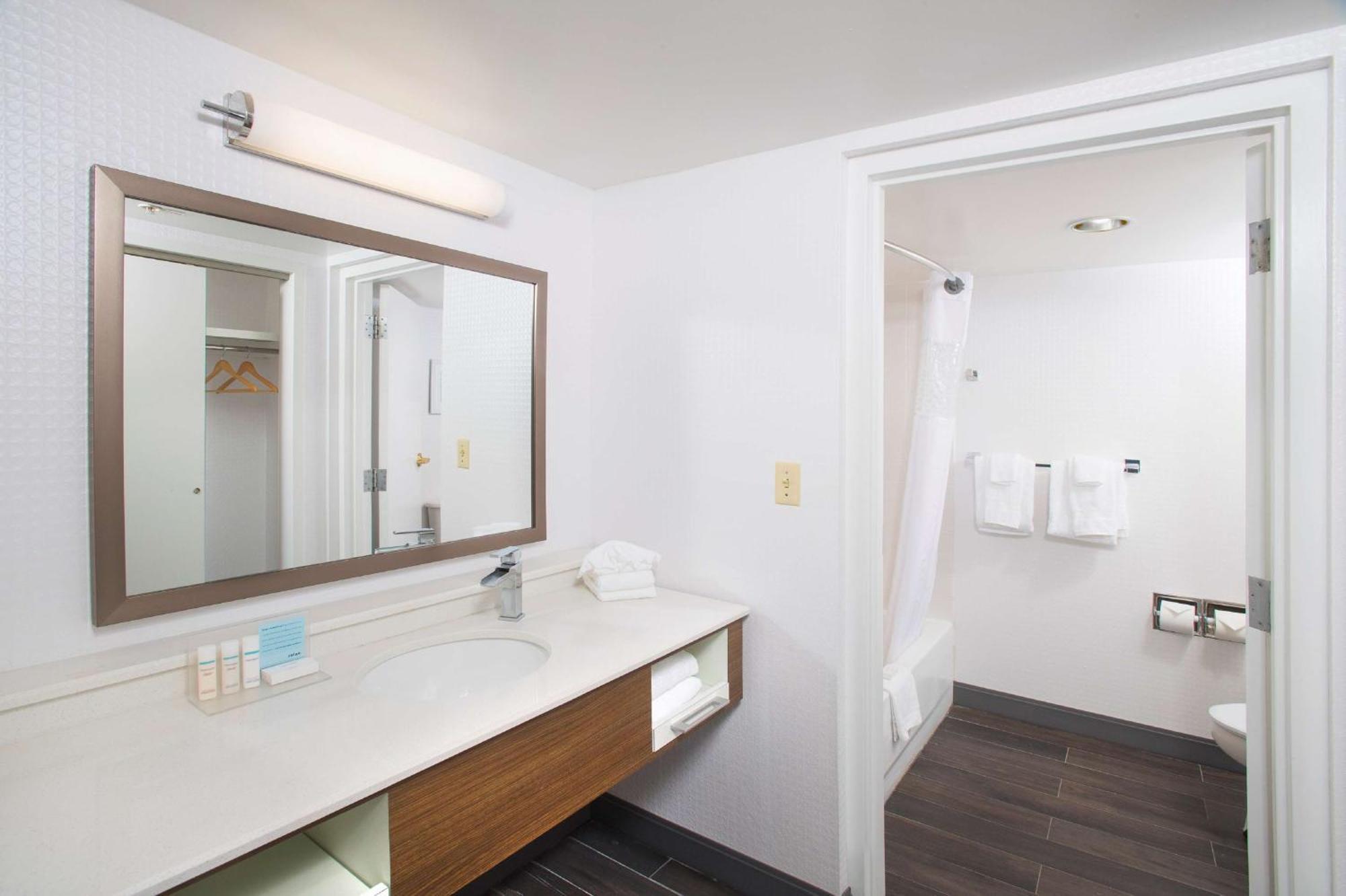 Hampton Inn & Suites Annapolis Buitenkant foto